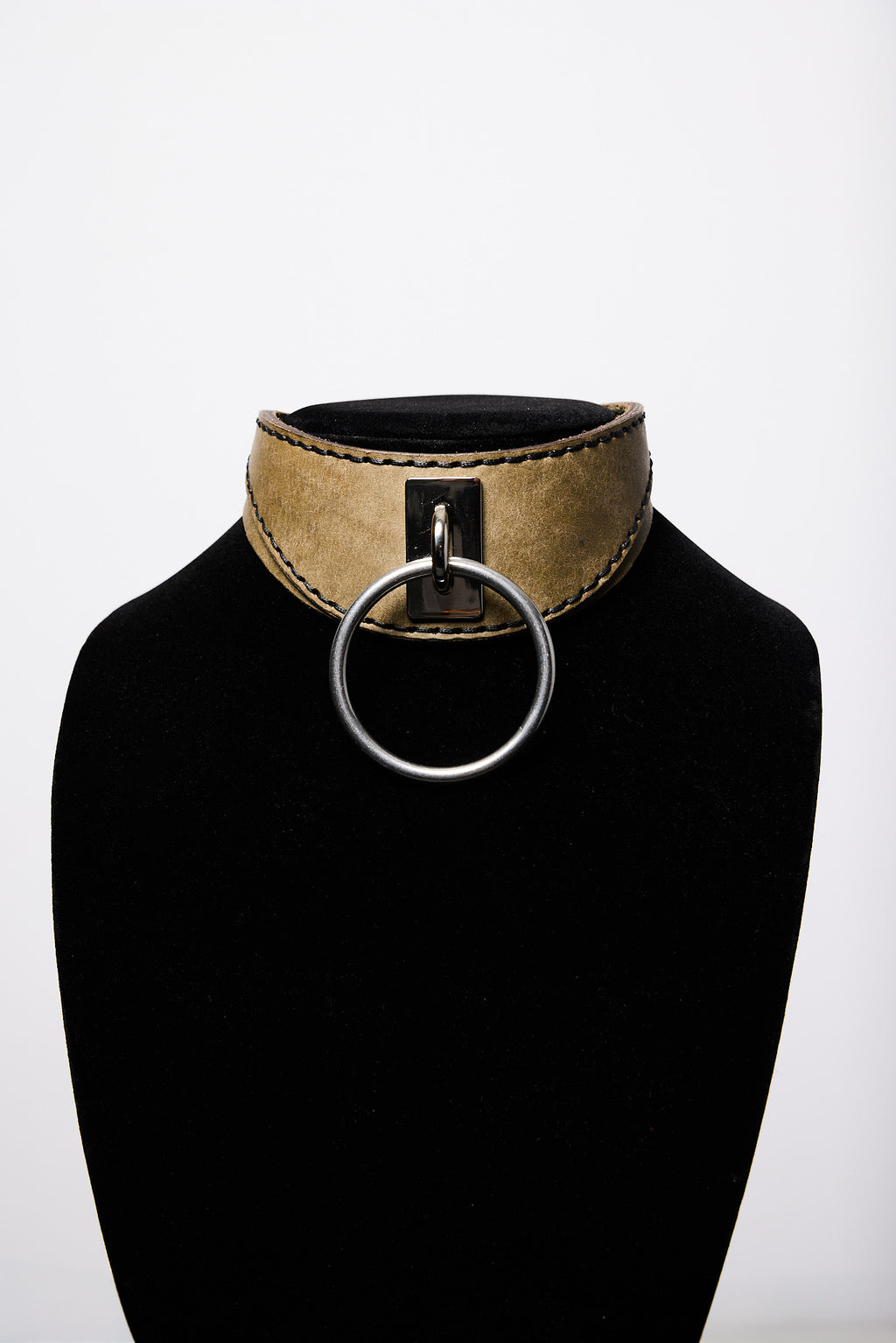 Alexia Collar